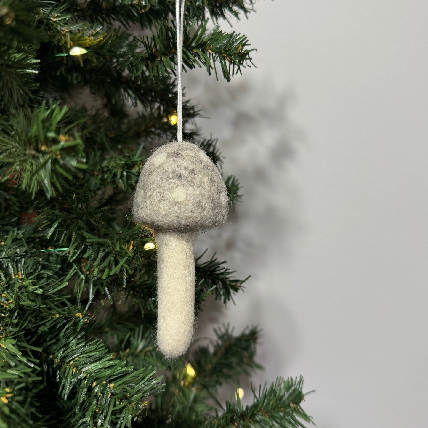 Felted Mushroom Ornament: Polka Dot