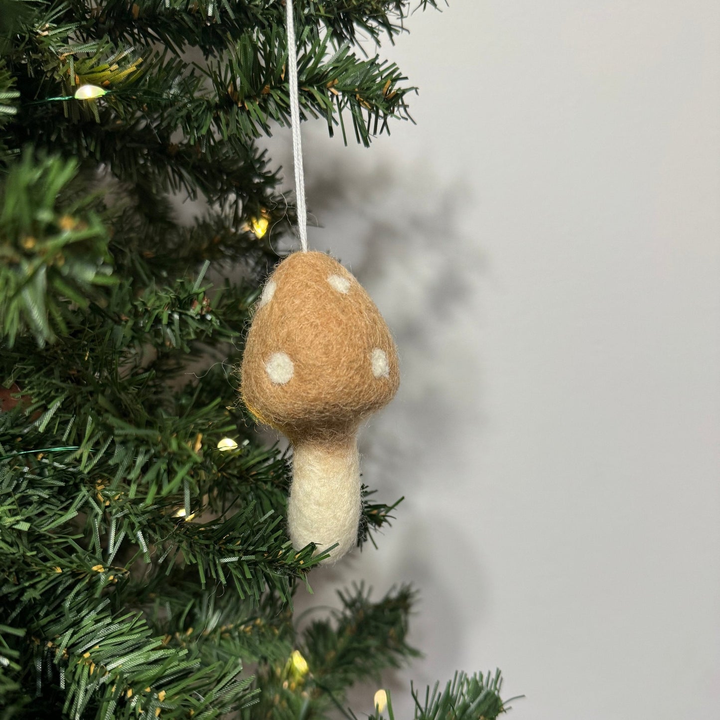 Felted Mushroom Ornament: Polka Dot