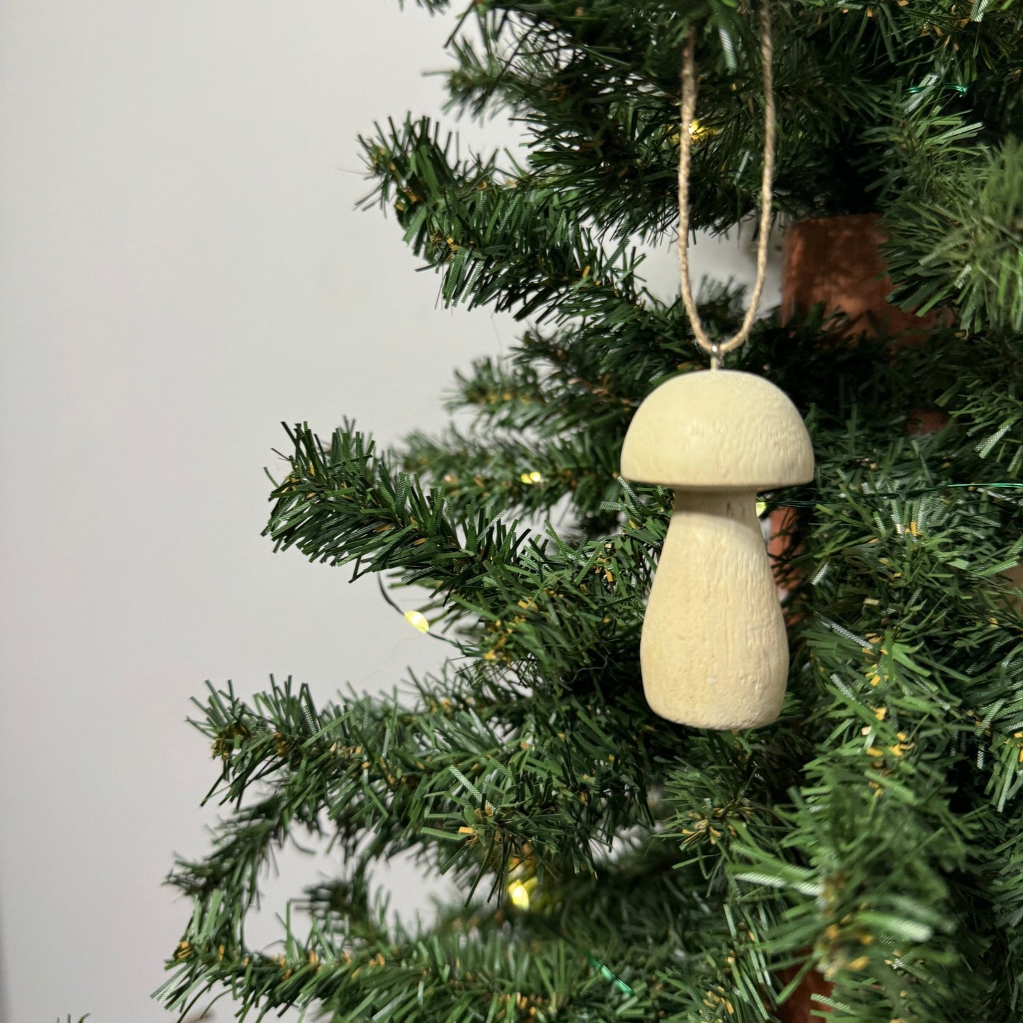Mango Wood Mushroom Ornament