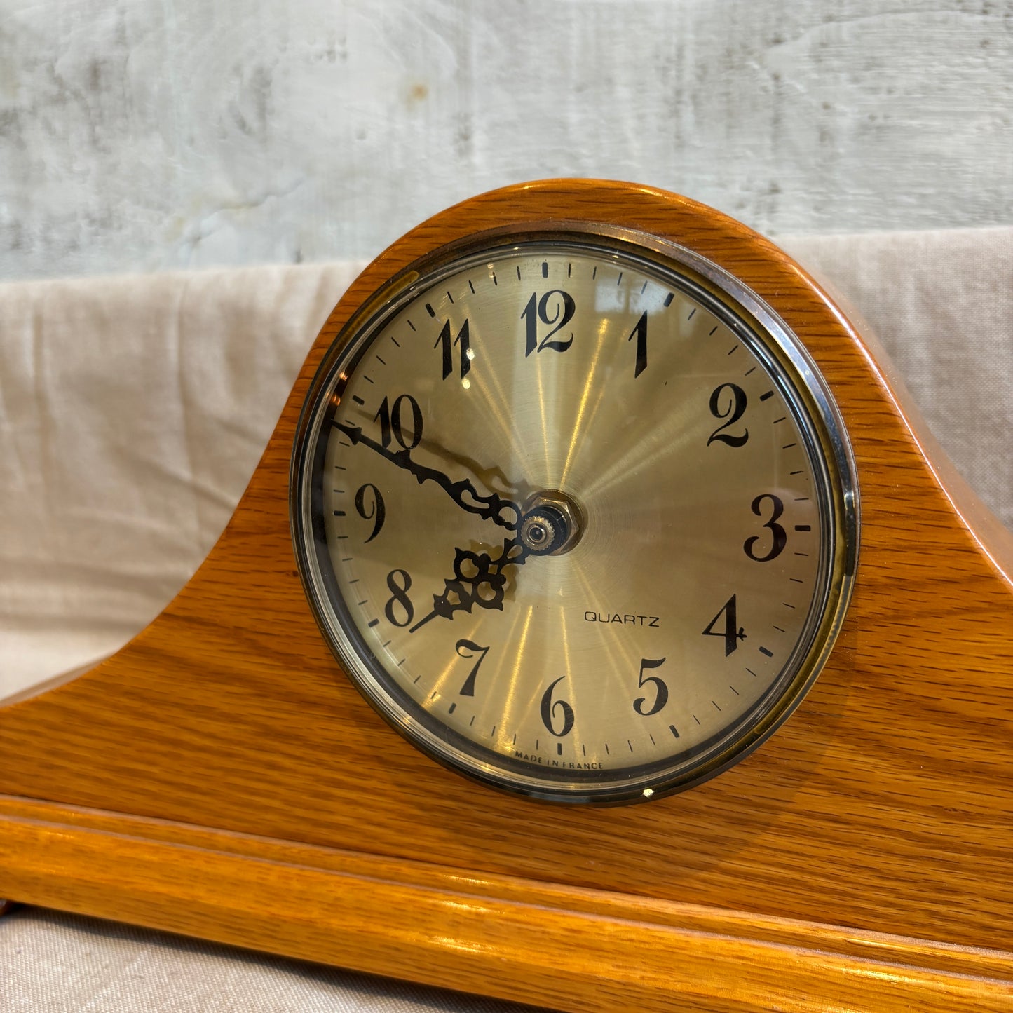 Vintage Mantle Clock - Light Wood