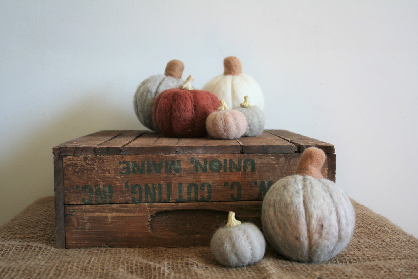 Wool Felt Pumpkin - med