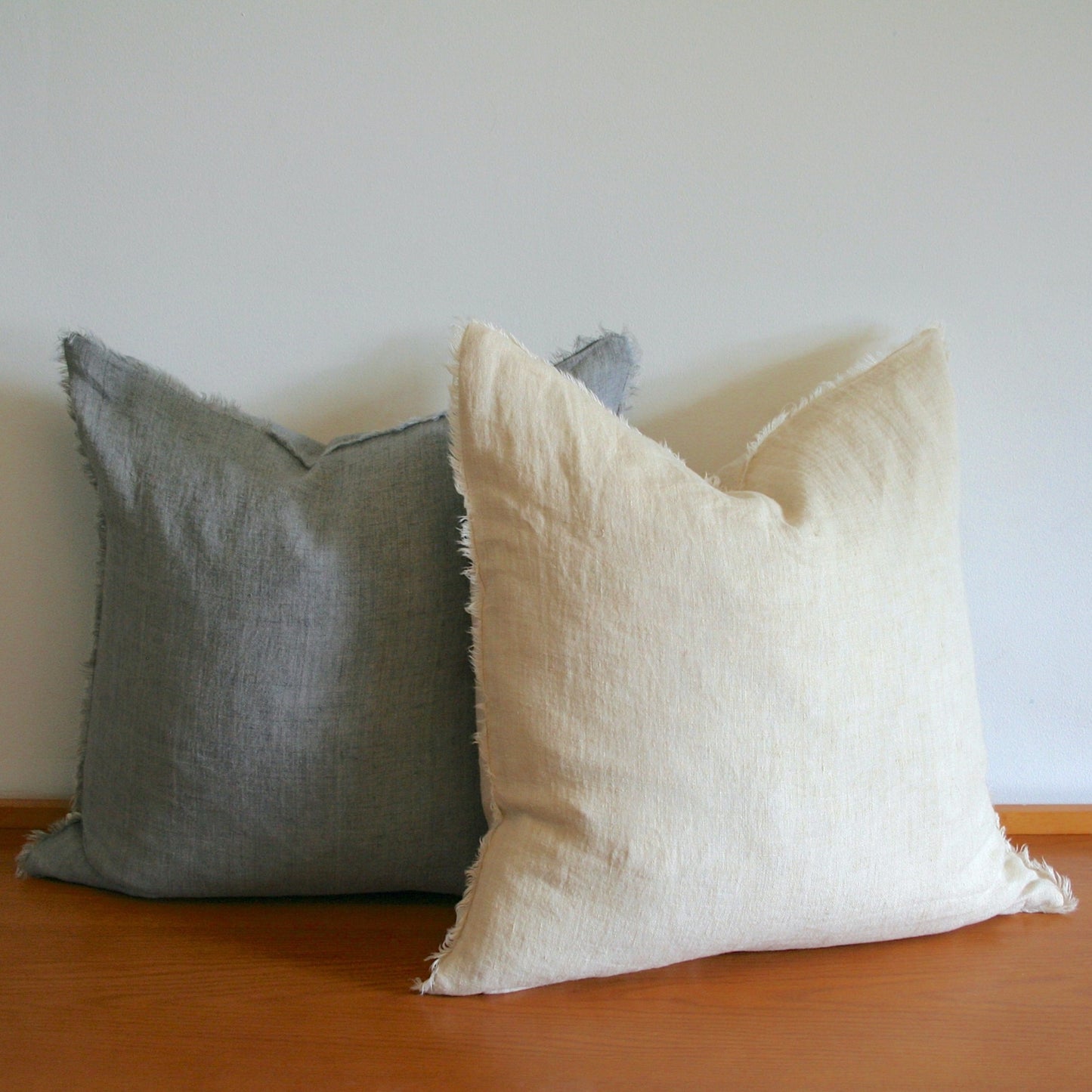 Lilith Linen Pillow - 20 x 20