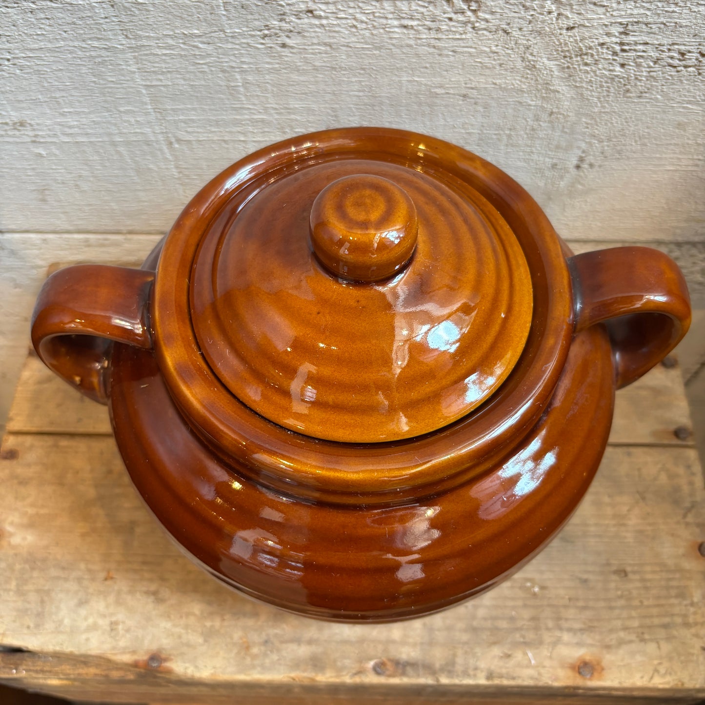 Vintage Bean Pot w/ Ribbed Design - Brown