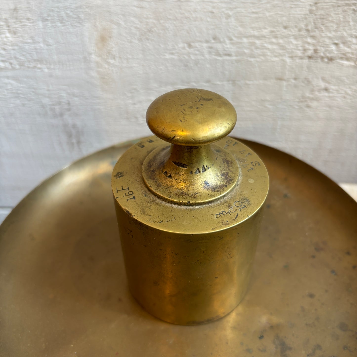 Antique Lyon Balance Scale w/Weights