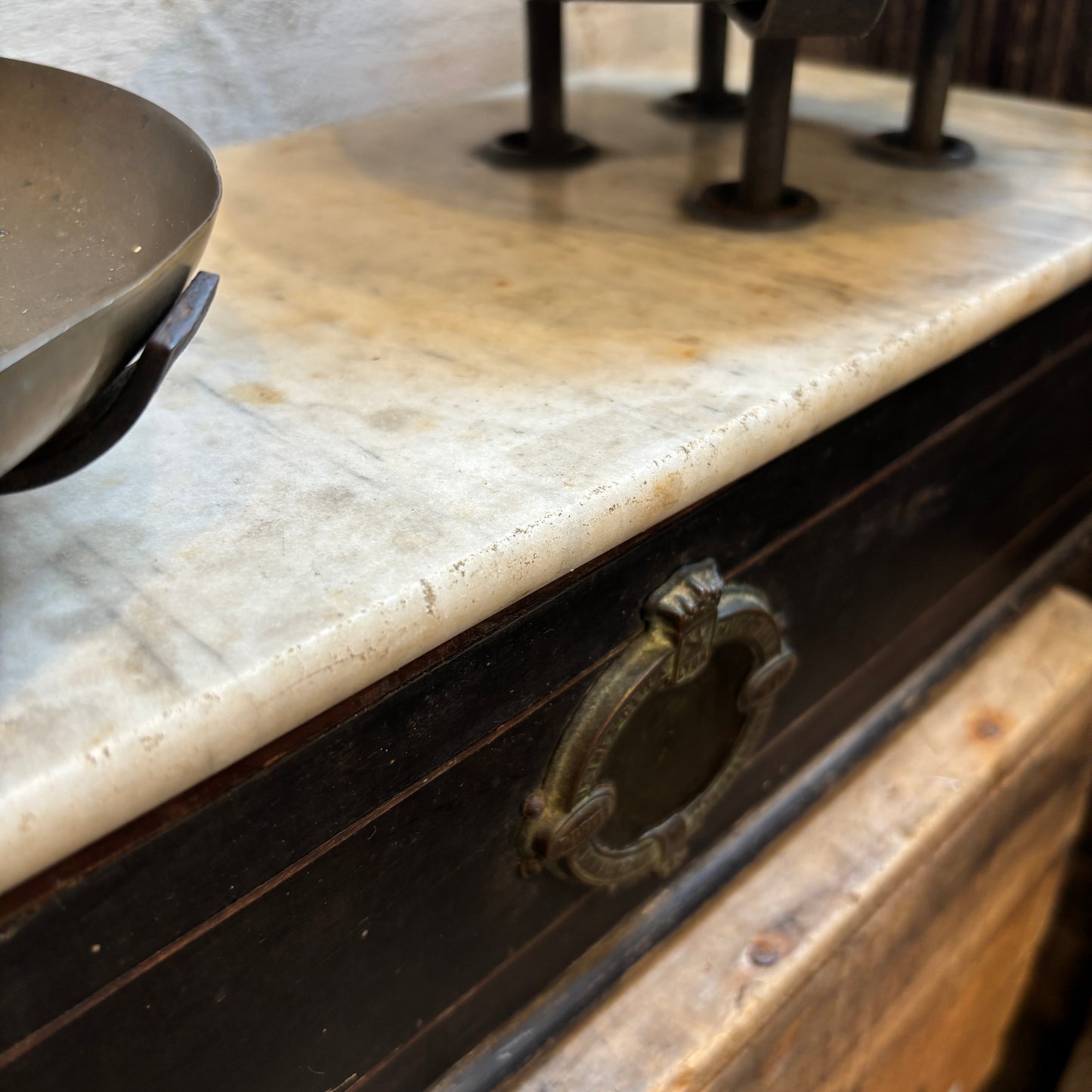 Antique Lyon Balance Scale w/Weights