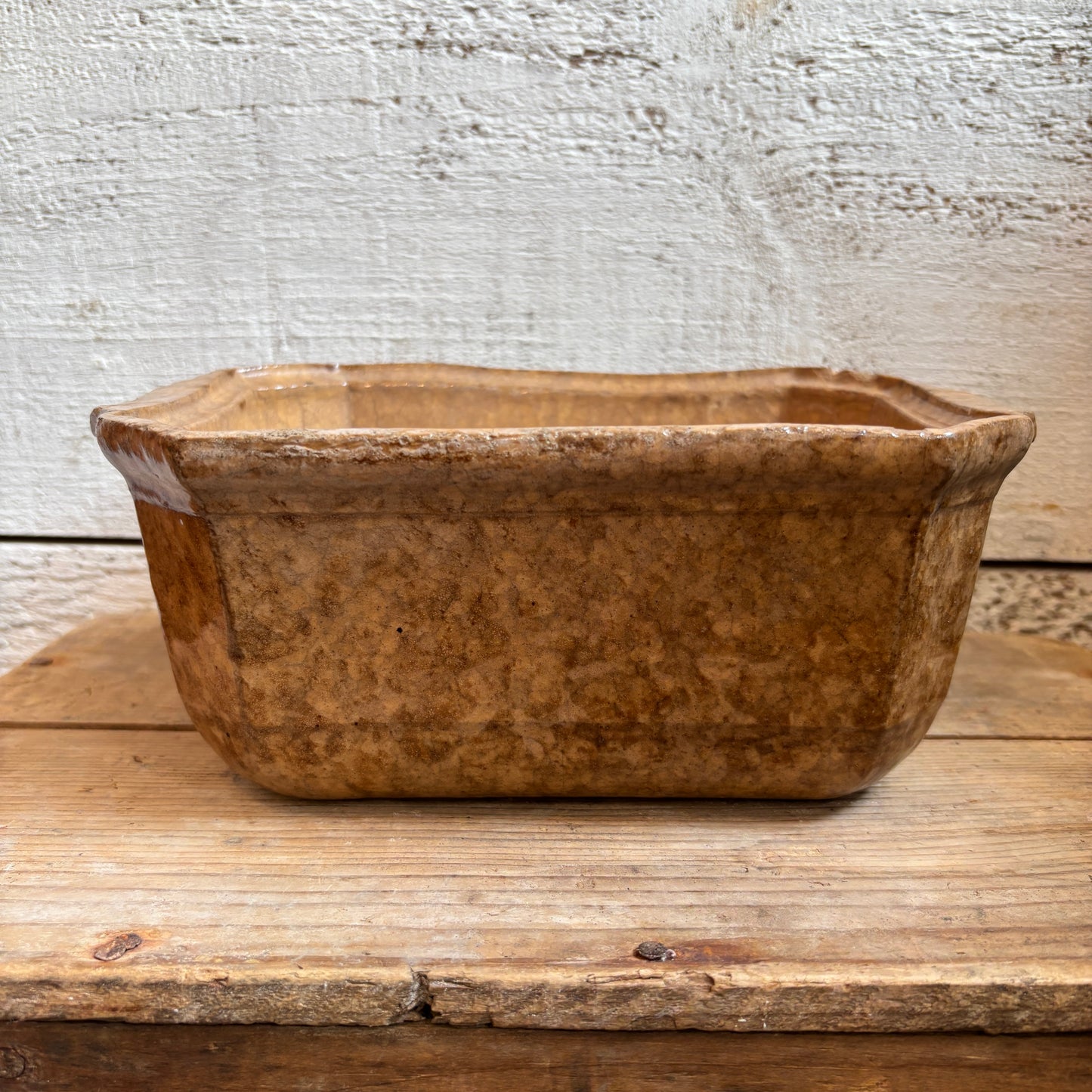 Vintage Stoneware Dish w/Handles - Beige