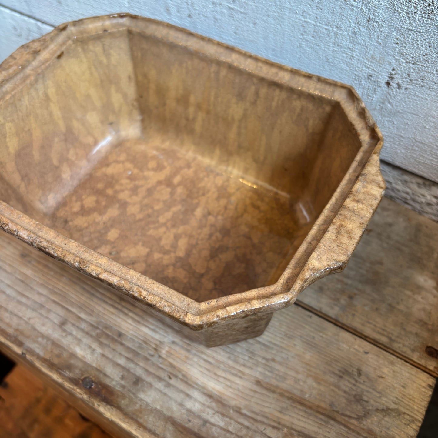 Vintage Stoneware Dish w/Handles - Beige
