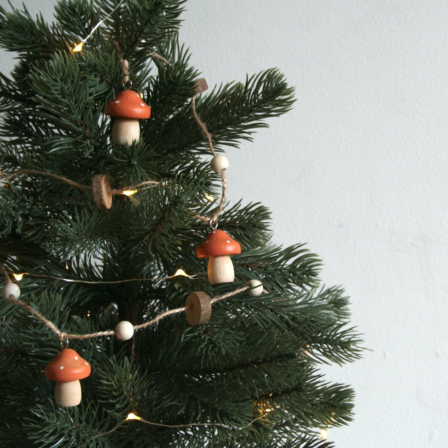 Wood Mushroom Garland - 40"L