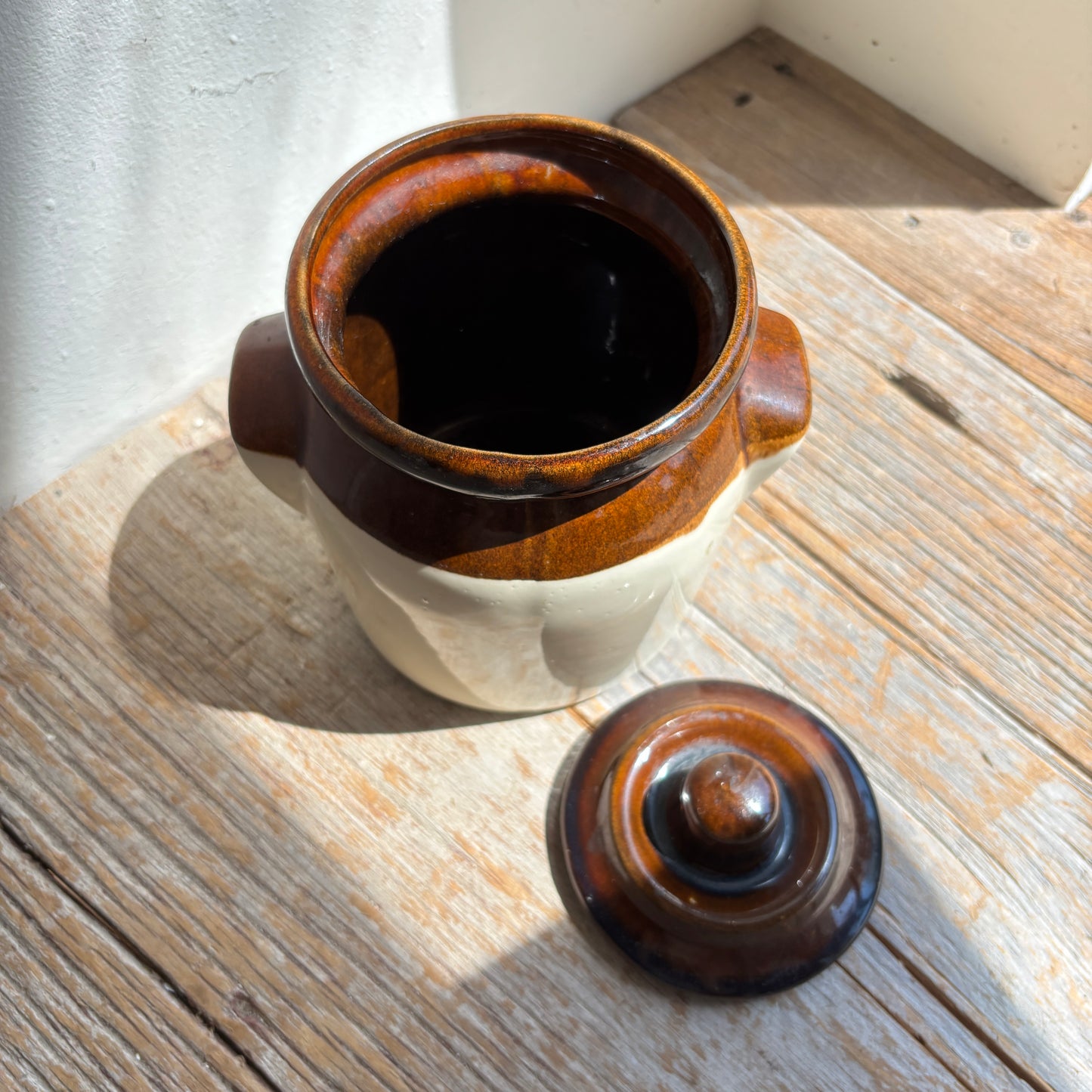 Vintage R.R.P Co Roseville Glazed Canister w/Lid - Brown/Cream