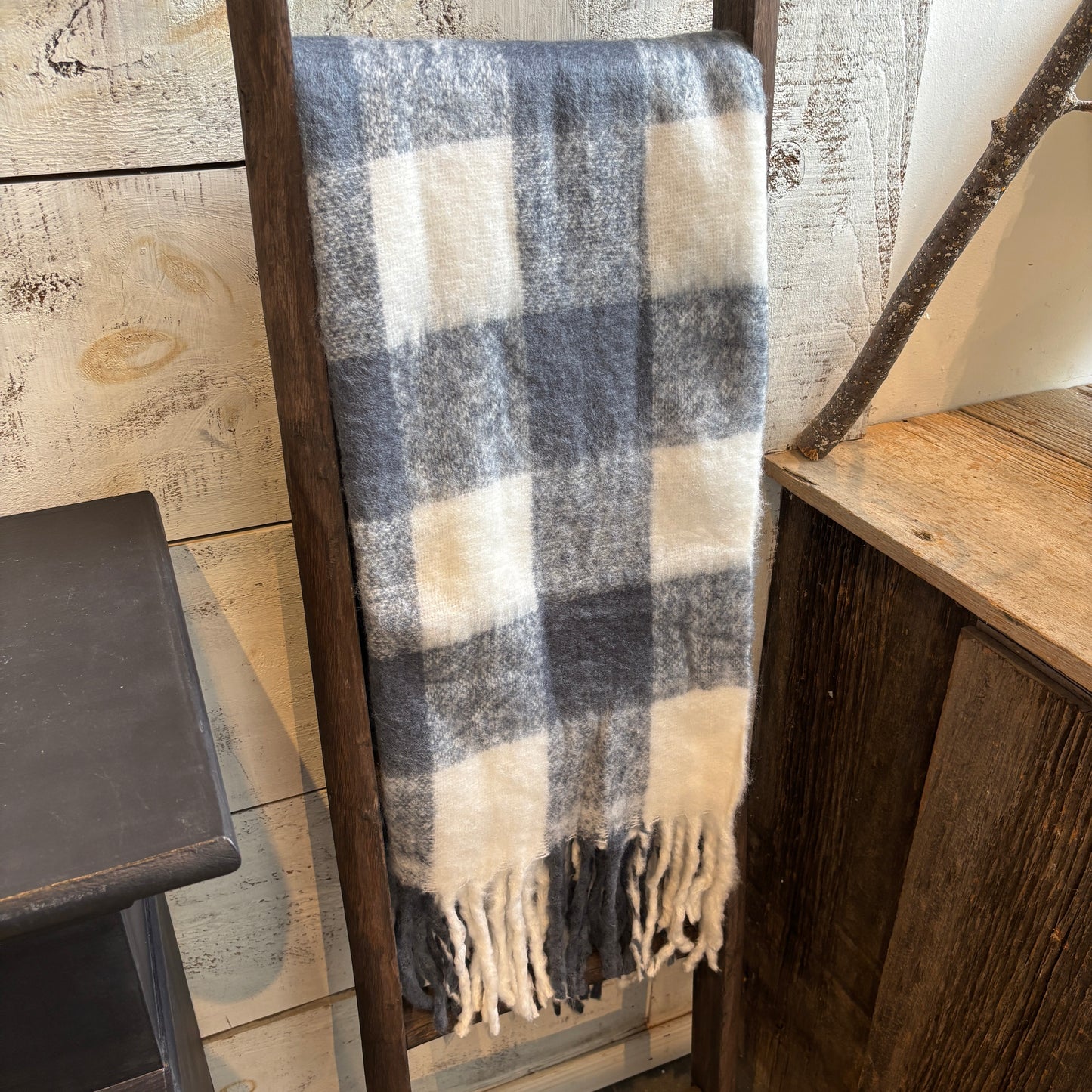 Woven Plaid Throw w/ Fringe
