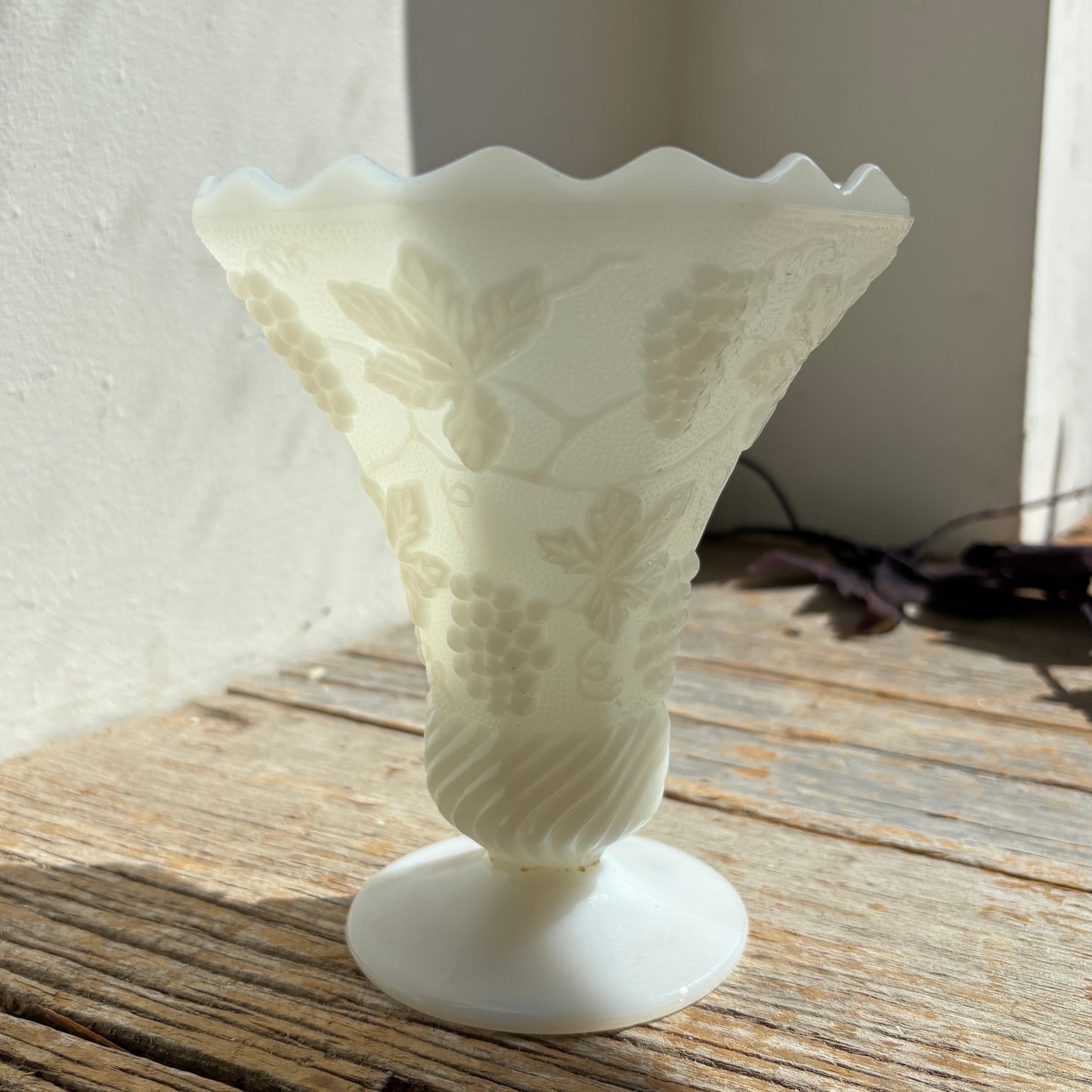Pointed Edge Milk Glass Vase - Grape Design