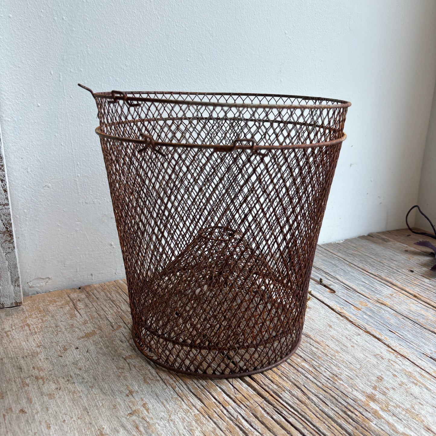 Vintage Rusty Metal Wire Lamp Shade - Set of 2