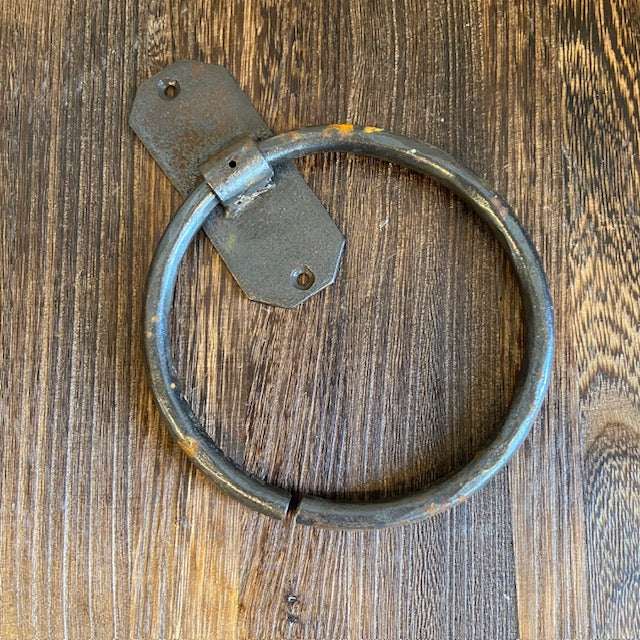 Classic Iron Towel Ring