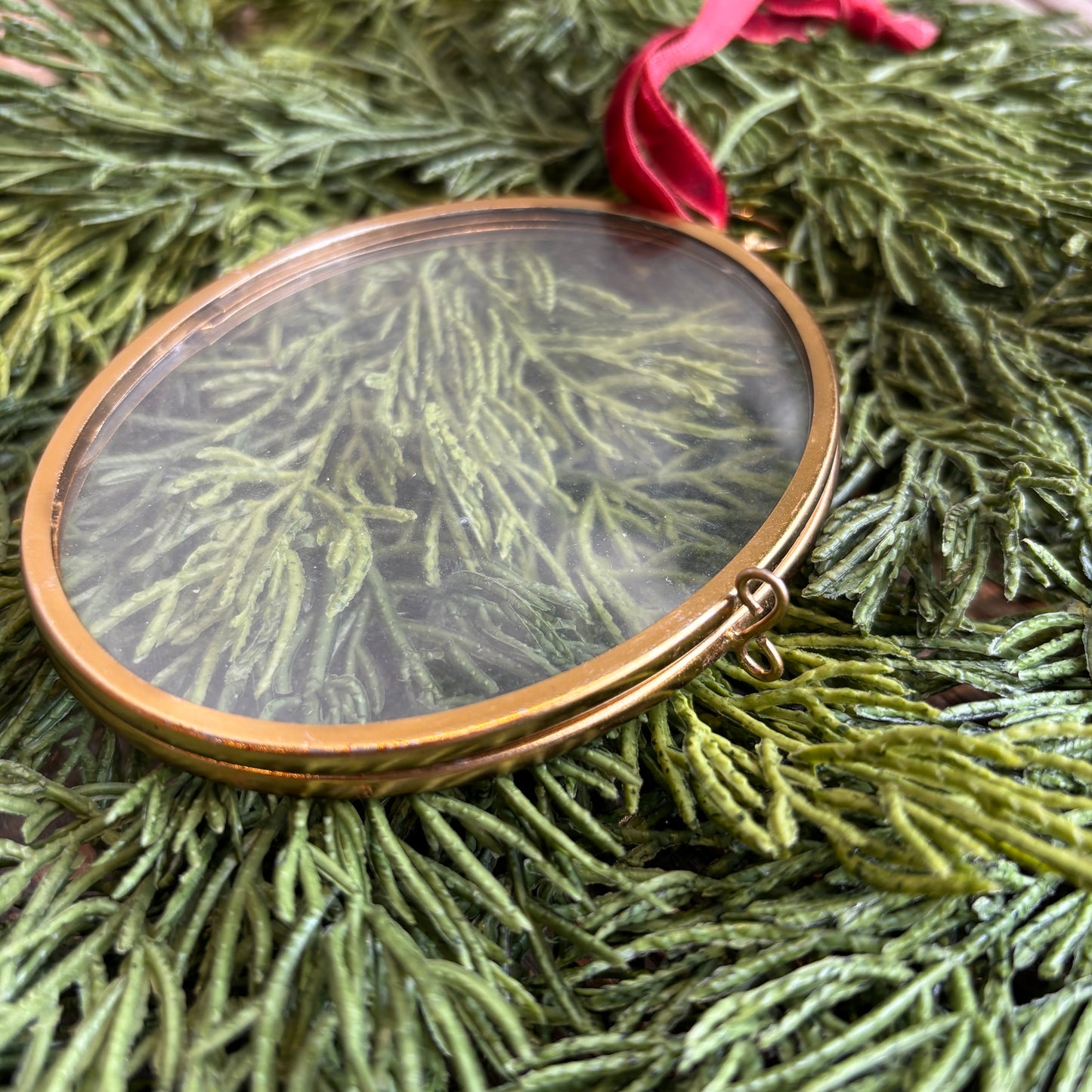 Gold Frame Ornament