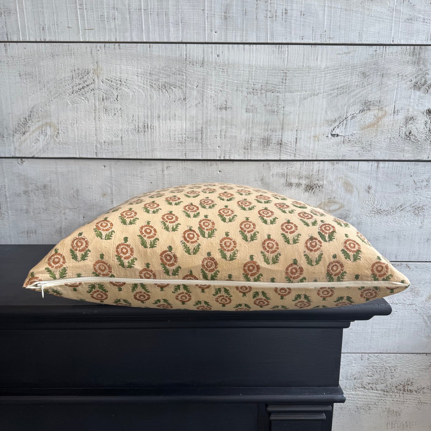 Block Print Pillow Cover w/ Cream Zipper - 24 x 24