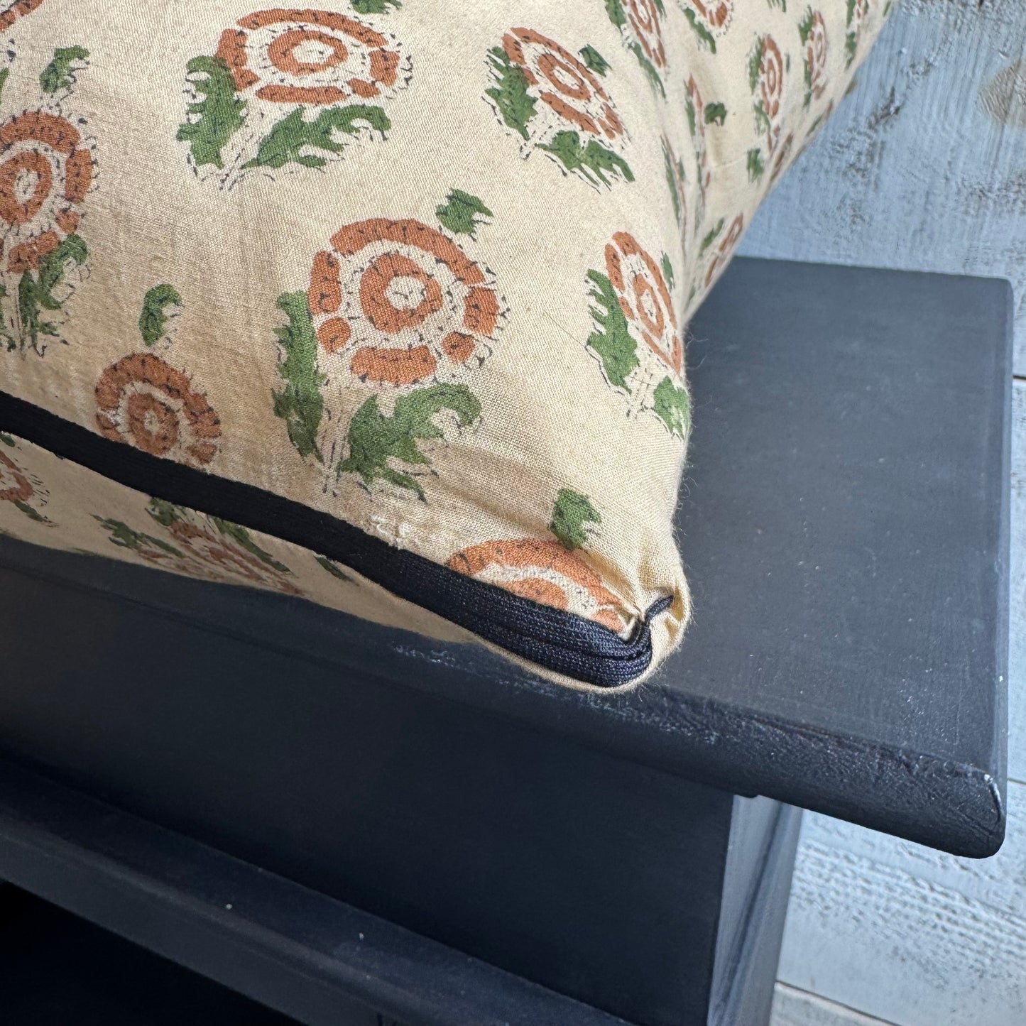 Block Print Pillow Cover w/ Black Zipper - 24 x 24