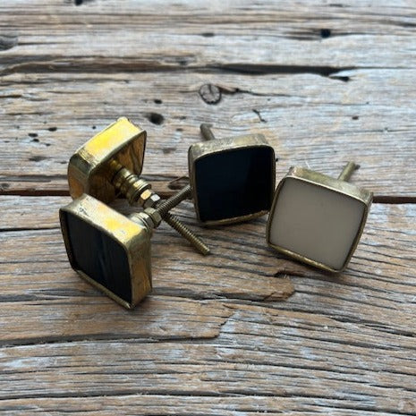 Knob: Square Gold Metal White