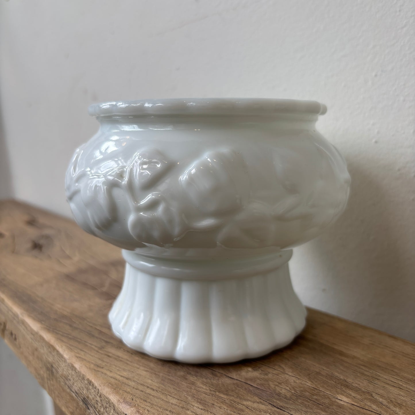 Vintage Milk Glass Footed Planter - Tulip Design