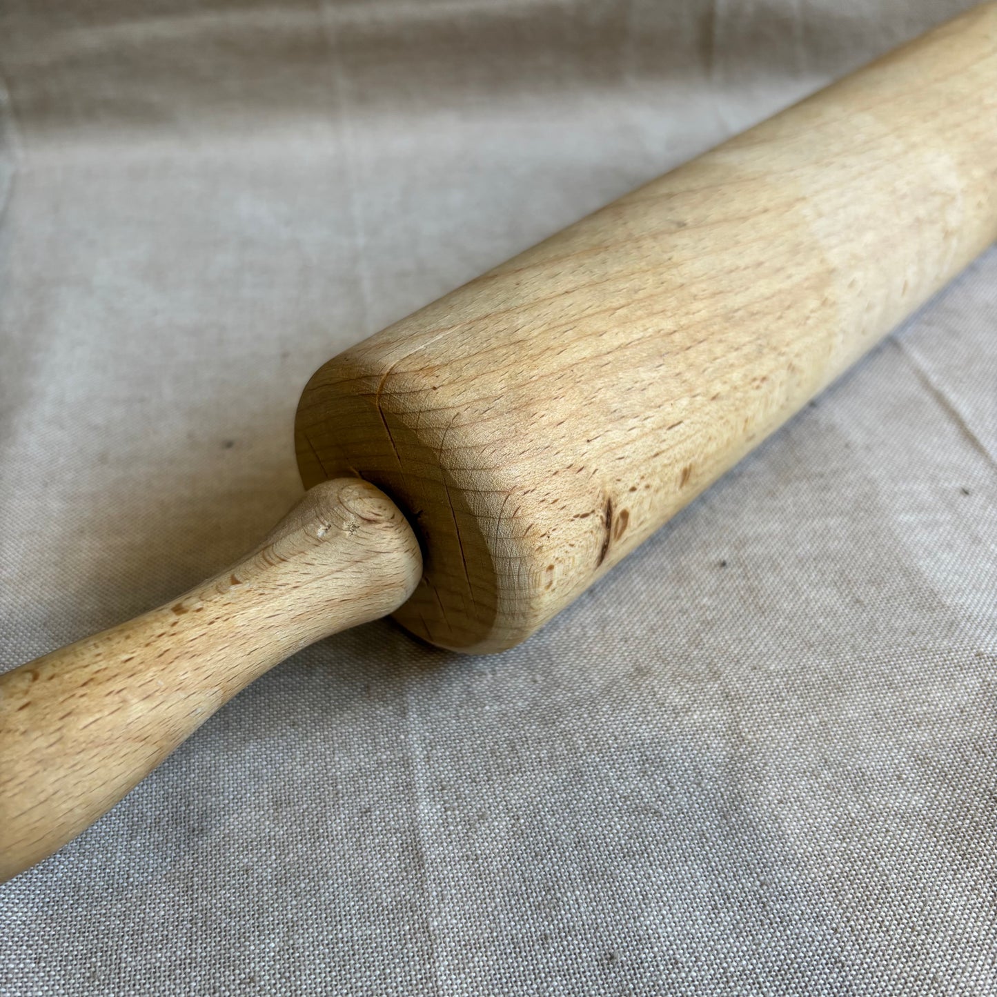 Vintage Rolling Pin - Light Wood
