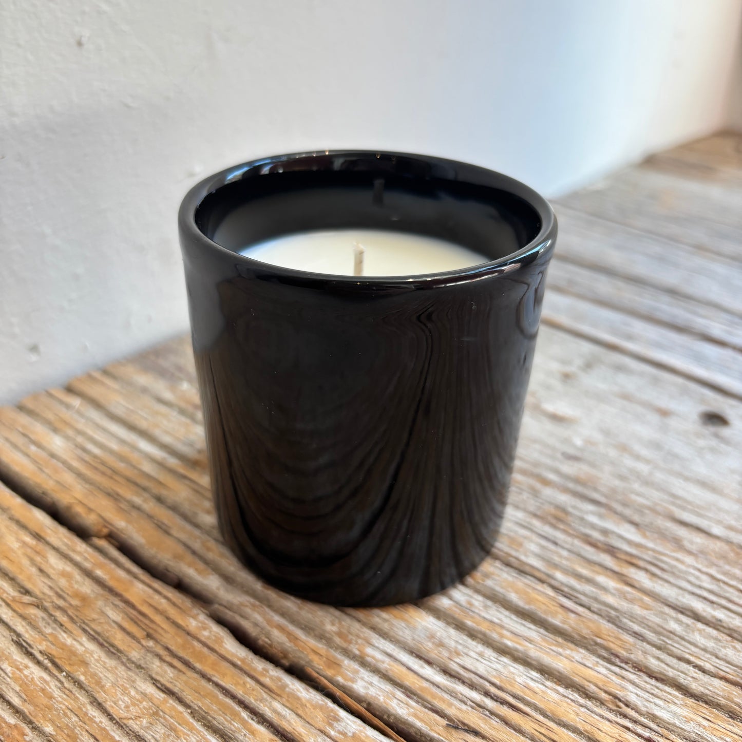 Handmade Soy Candle Lavender Fields - Black Ceramic Jar