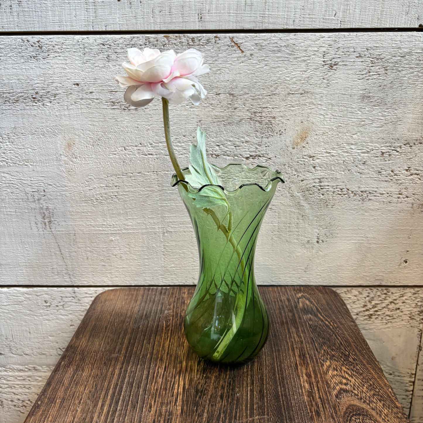 Vintage Hourglass Shaped Vase w/ Scalloped Top - Green