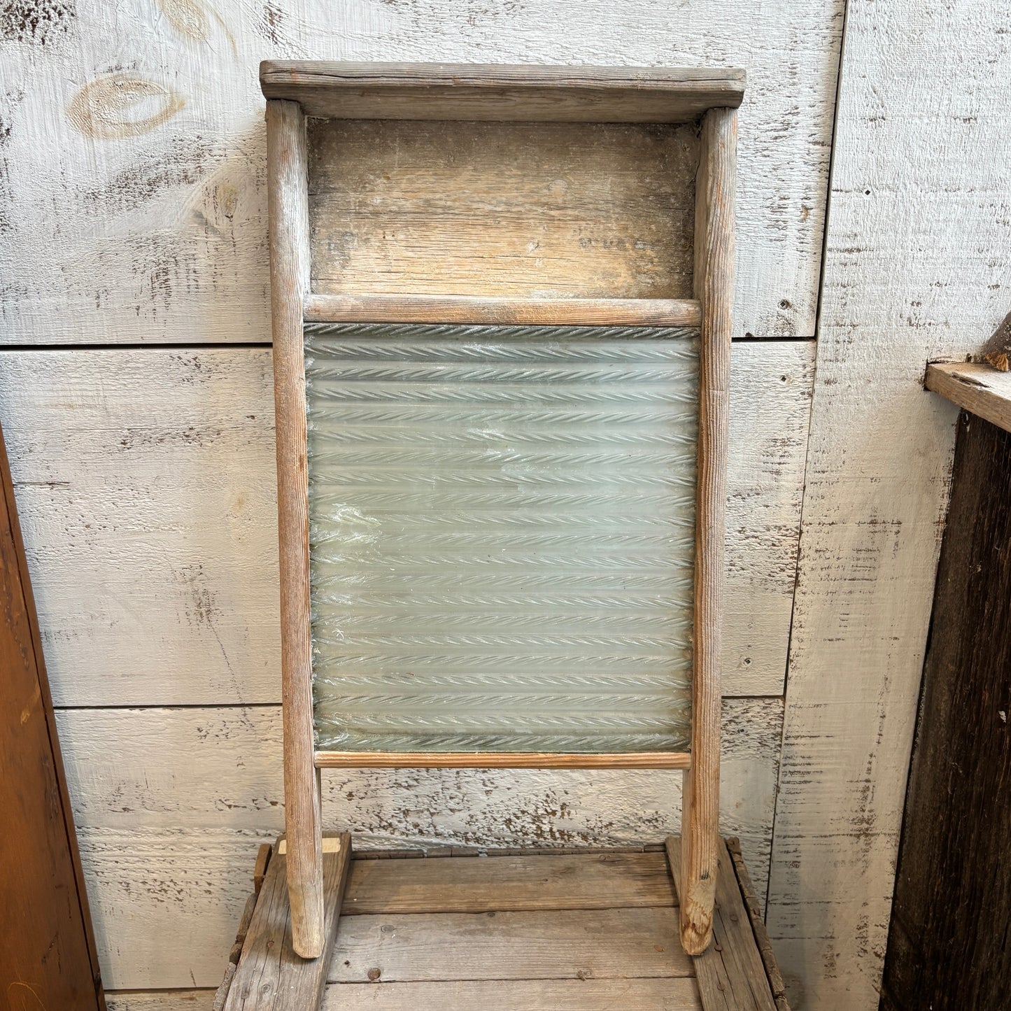 Vintage Economy Glass Washboard - LG
