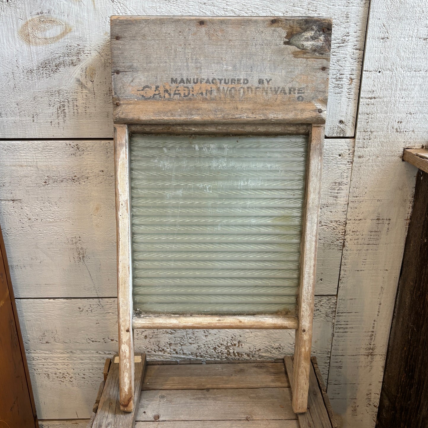 Vintage Economy Glass Washboard - LG