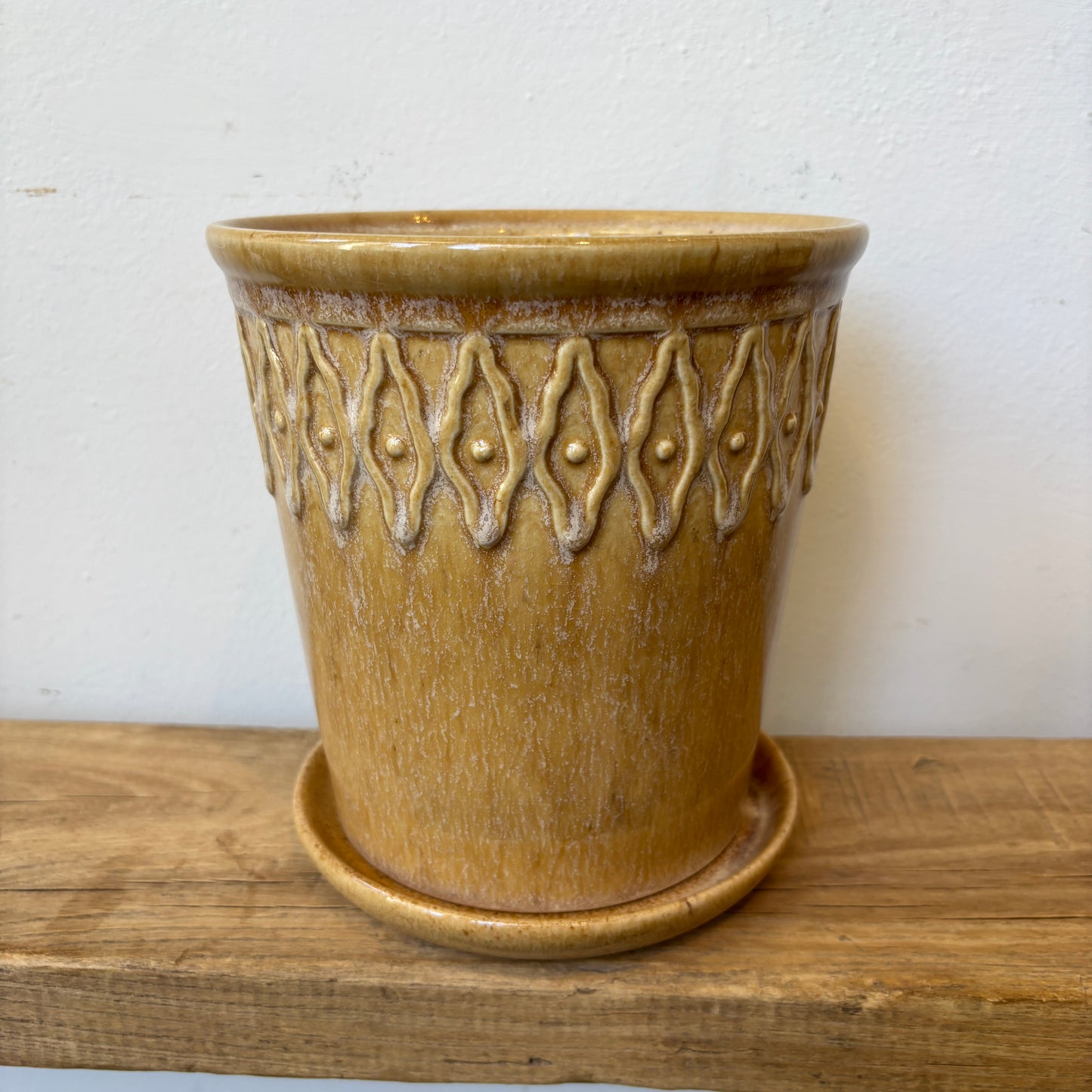 Yellow Diamond Embossed Pot + Saucer