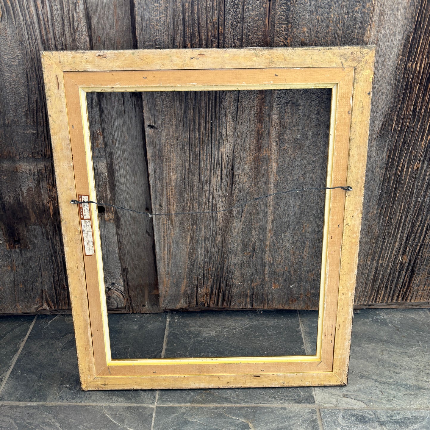 Vintage Textured Gold Wood Picture Frame - 19.5" x 15.5"