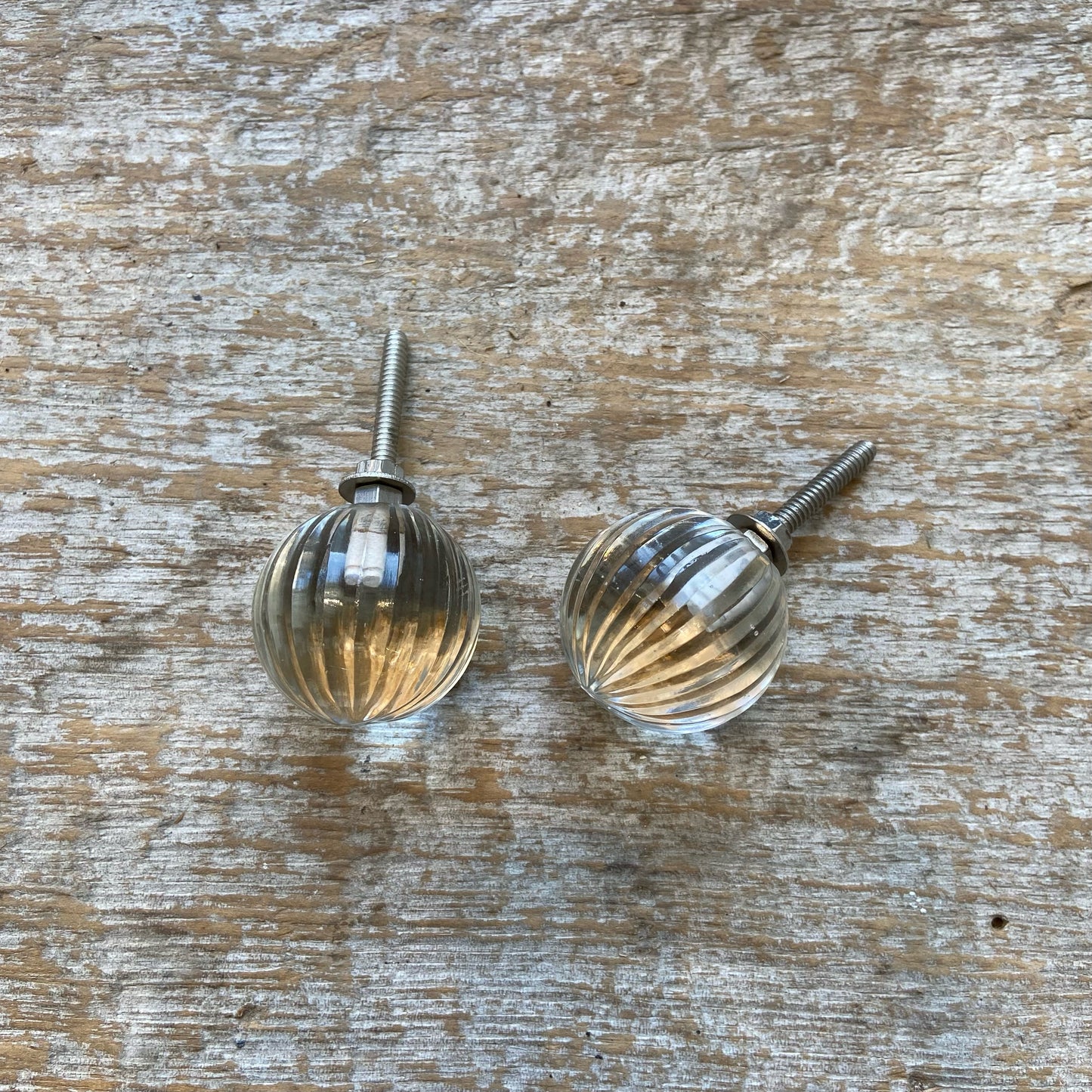 Knob: Ribbed Glass