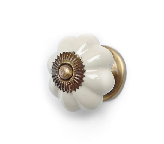 Knob: Ceramic Melon White
