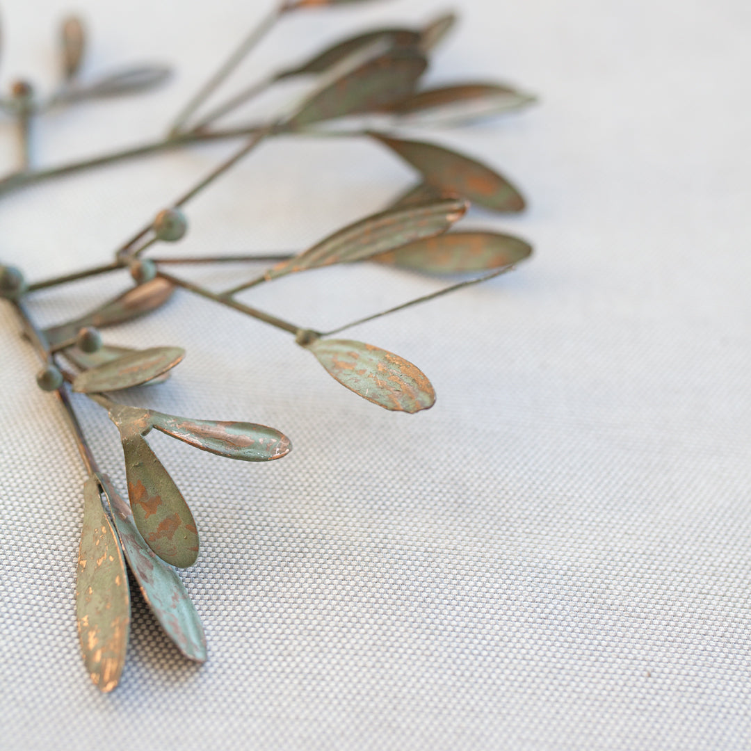 Metal Mistletoe Swag