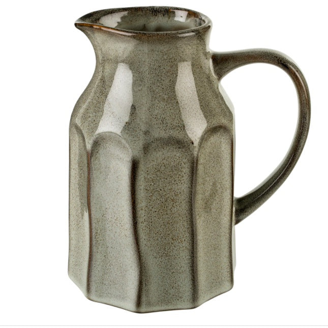 Arlo Pitcher