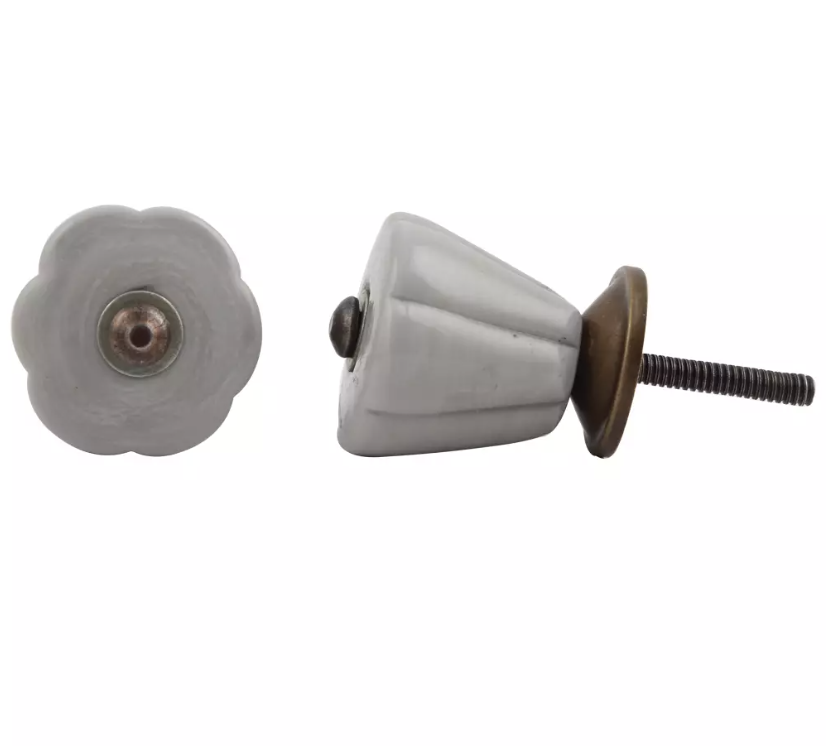 Knobs: Grey tulip, glass