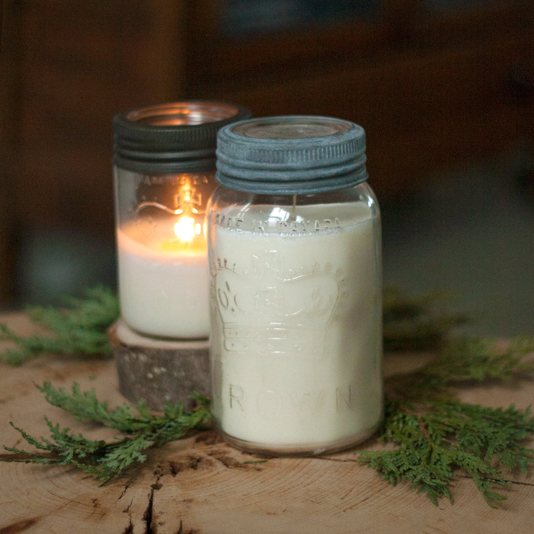 Handmade Soy Candle - Tobacco Amber