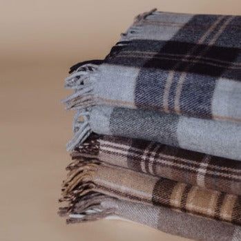 Anupaya Blanket - Grasslands