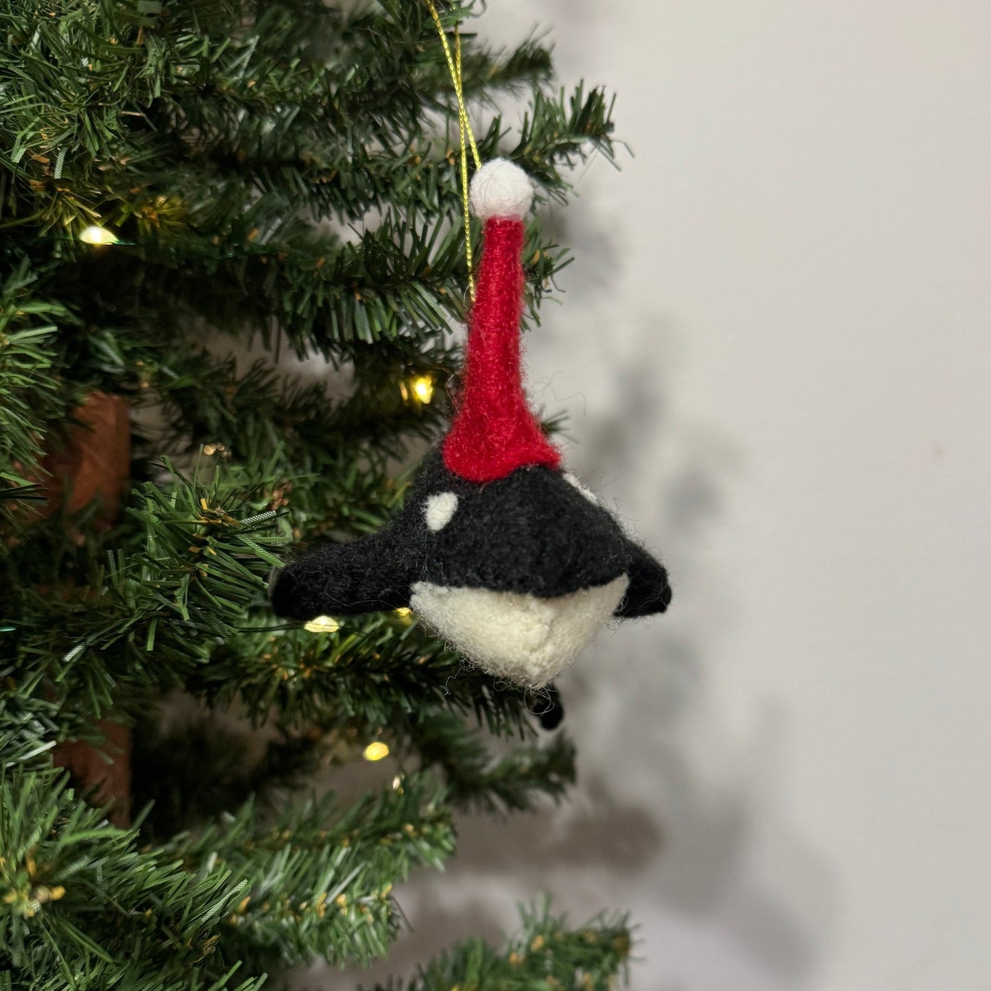 Wool Orca w/ Santa Hat Ornament