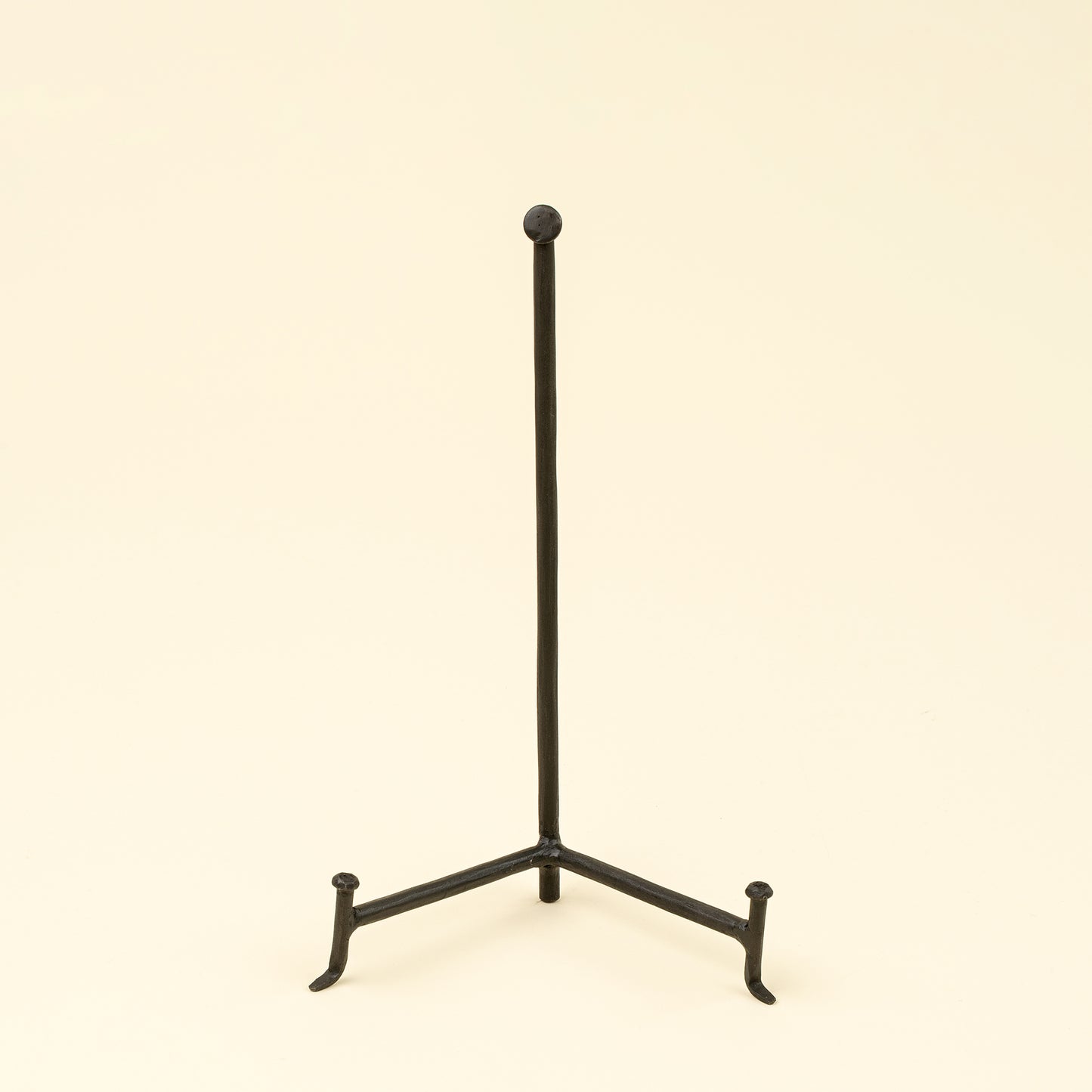Atelier Display Stand