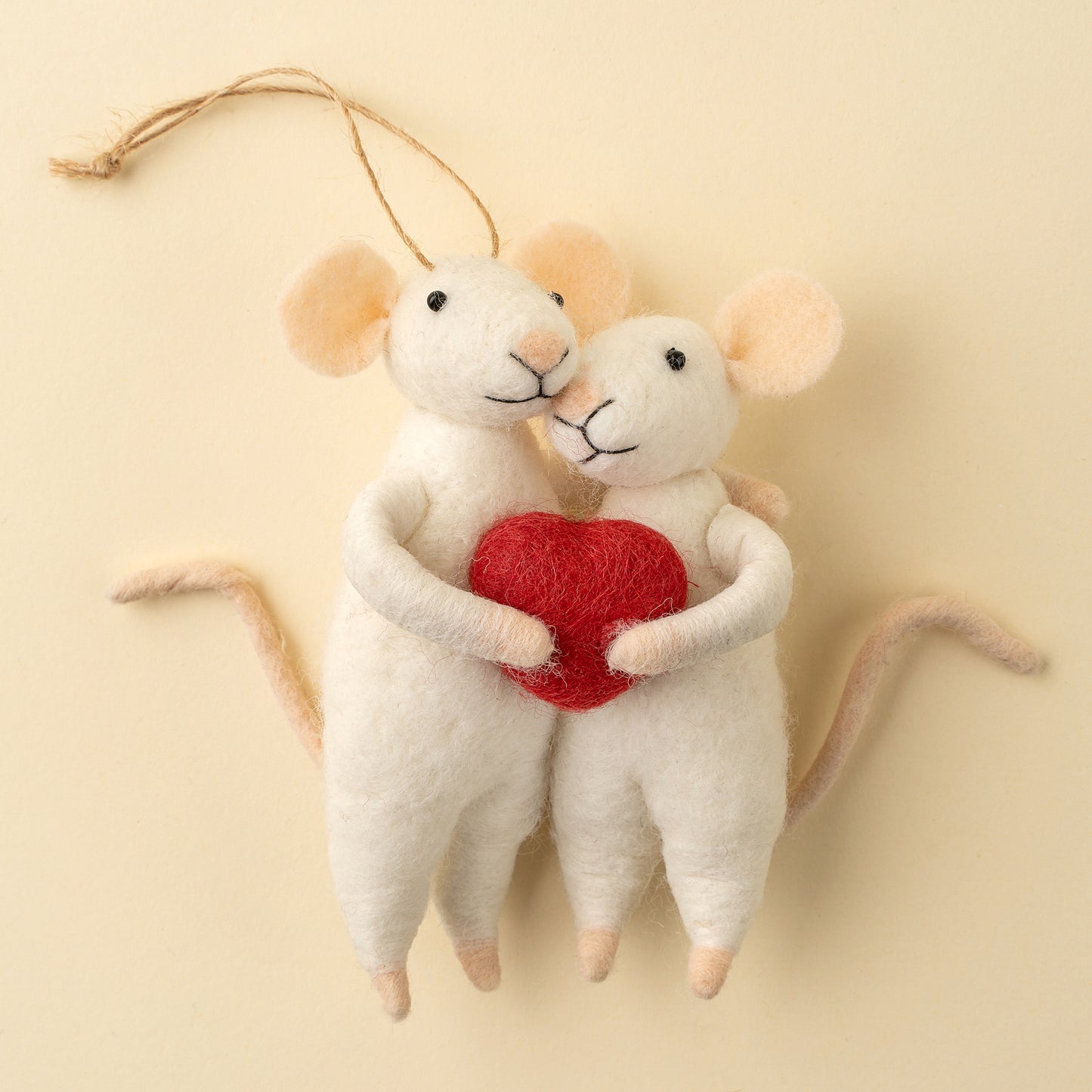 Felt Mice: Sweetheart Mice