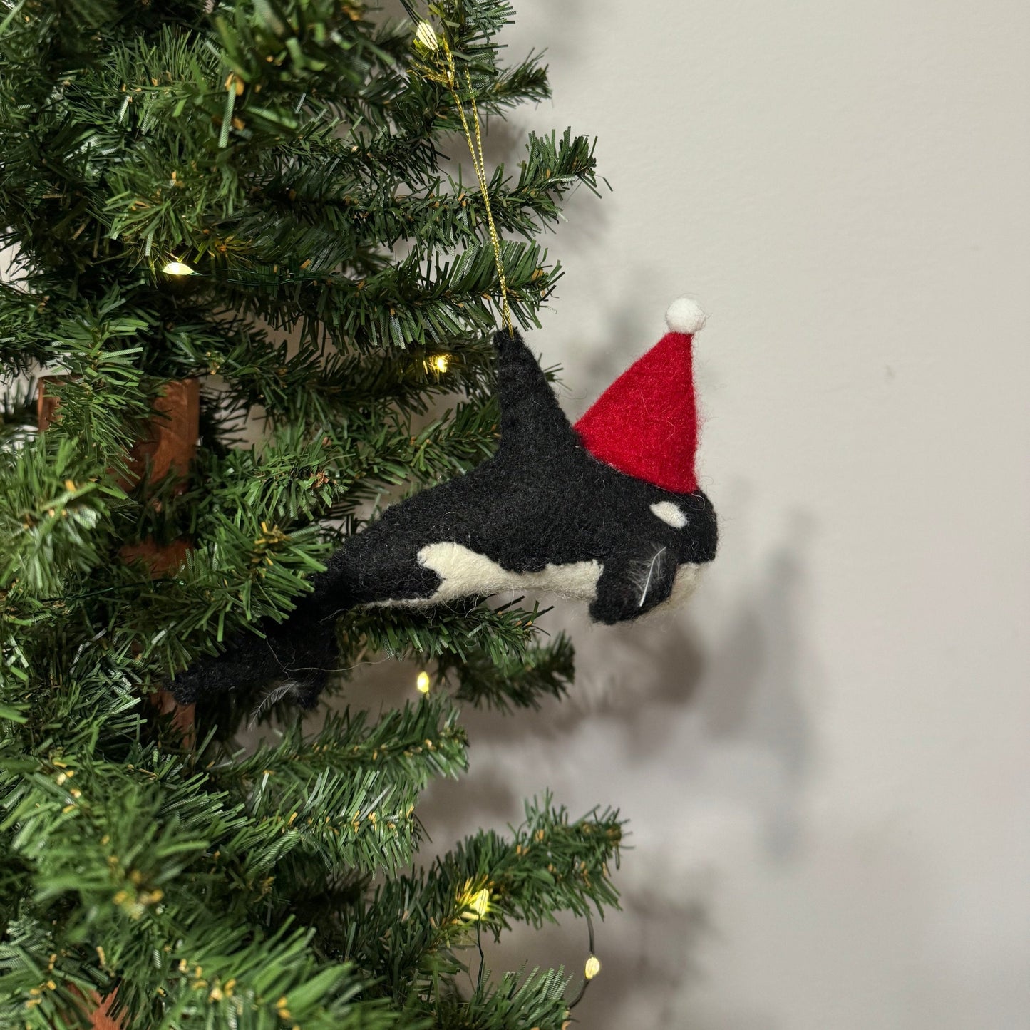 Wool Orca w/ Santa Hat Ornament