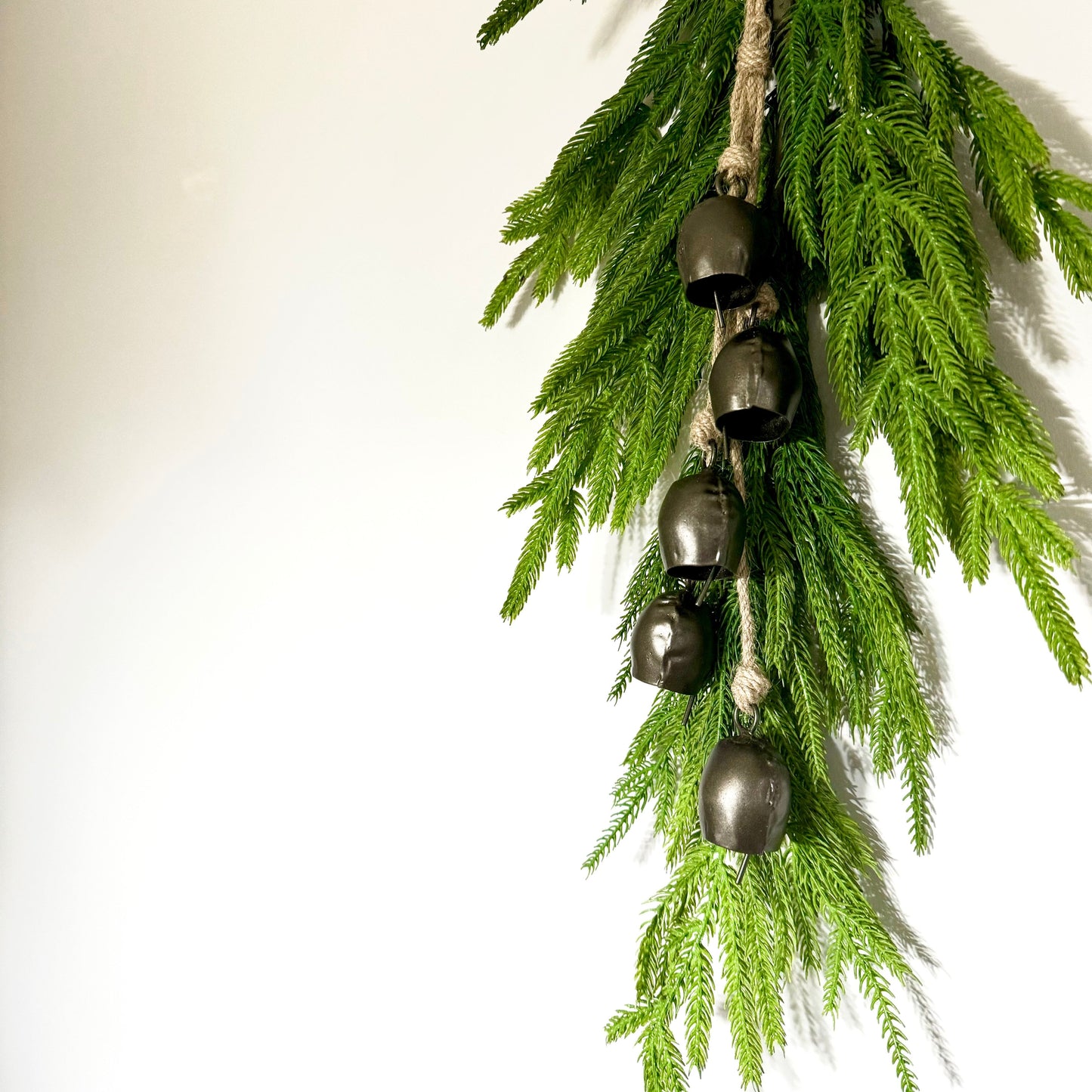 Iron + Jute Bell Cluster