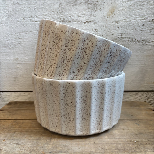Vintage White Speckled Pottery Bowl - Fluted