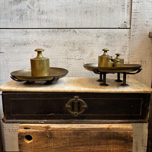 Antique Lyon Balance Scale w/Weights