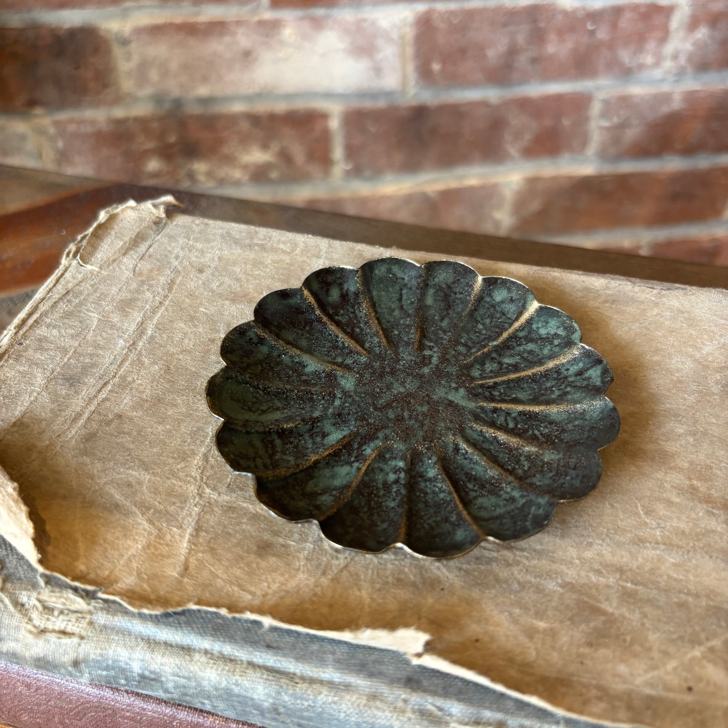 Florentine Catchall Dish