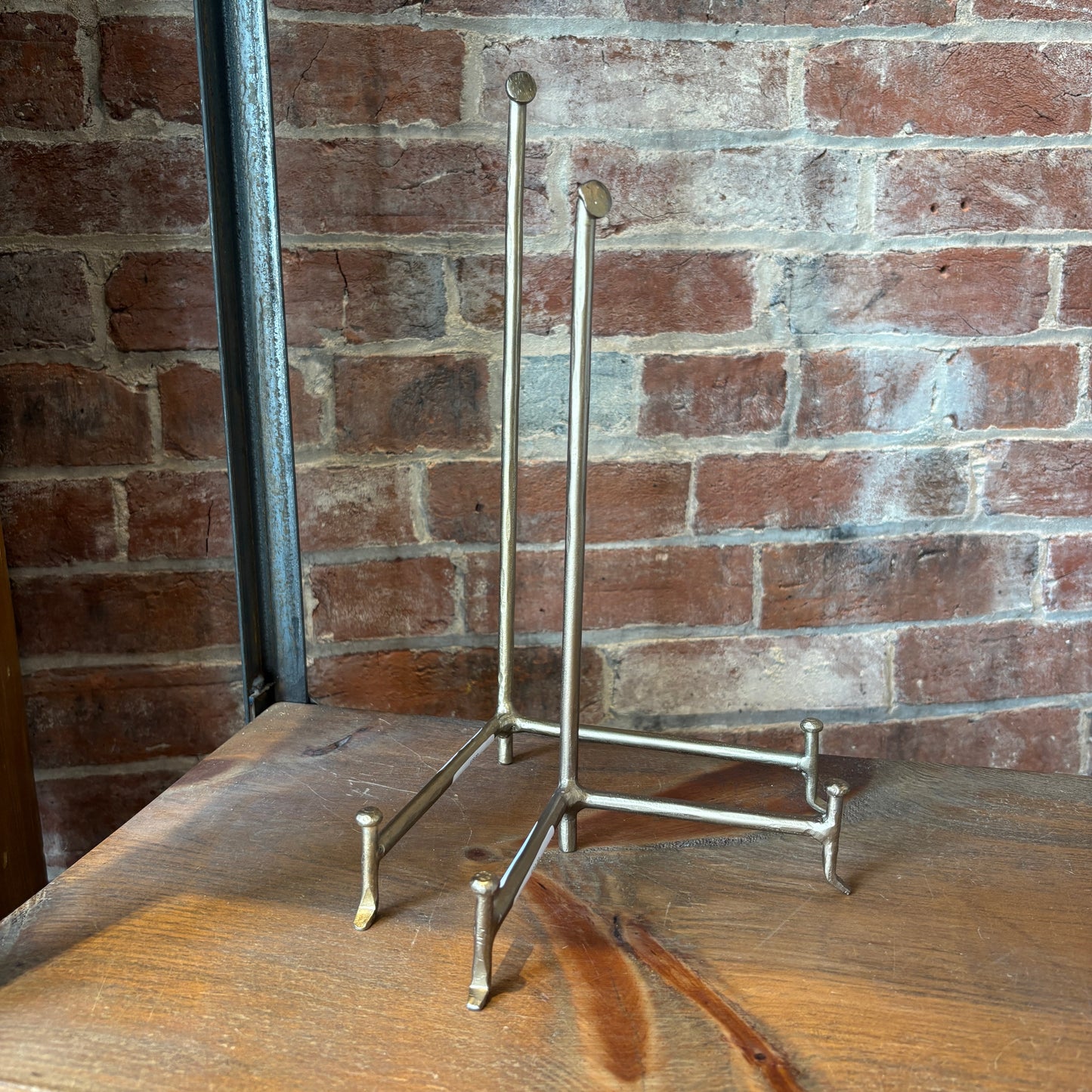 Atelier Display Stand