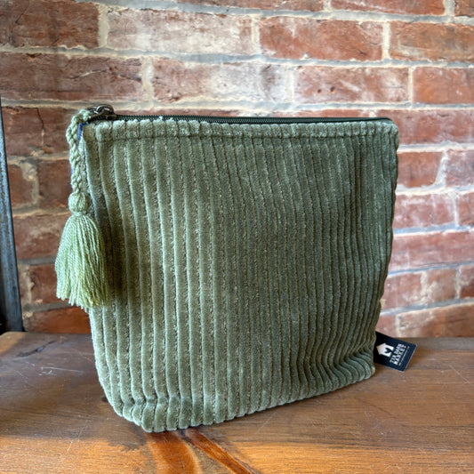 Medium Two-Tone Velvet Pouch - Navy&Green