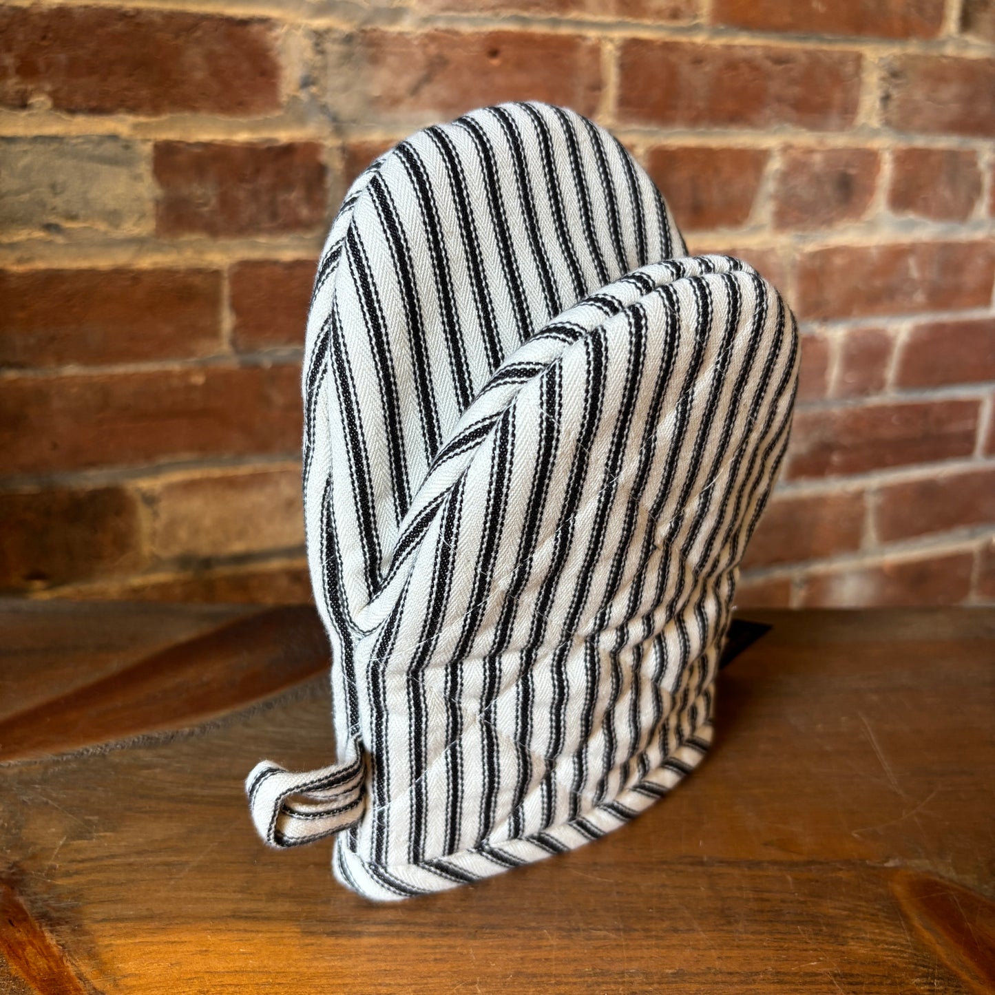 Ticking Oven Mitt