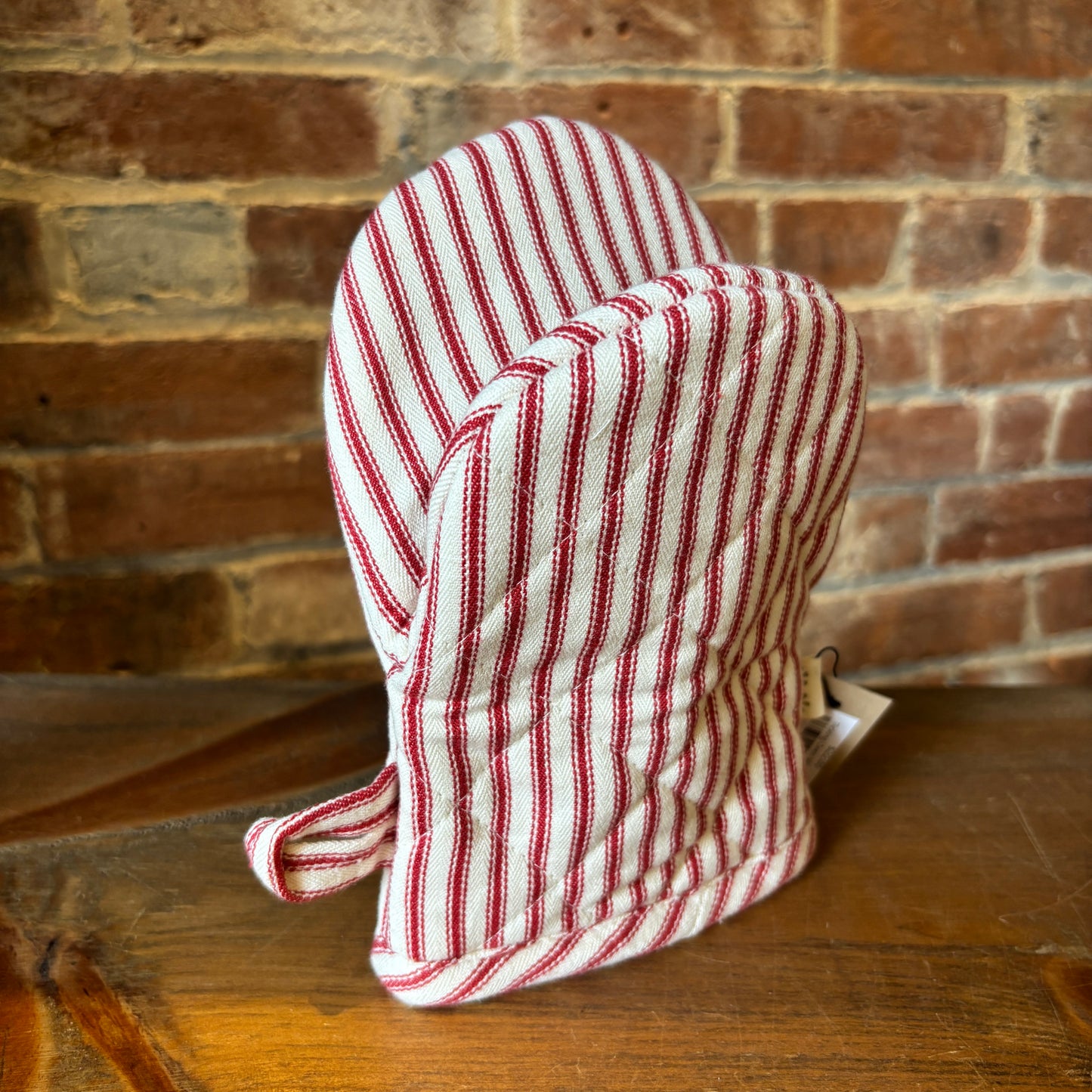 Ticking Oven Mitt
