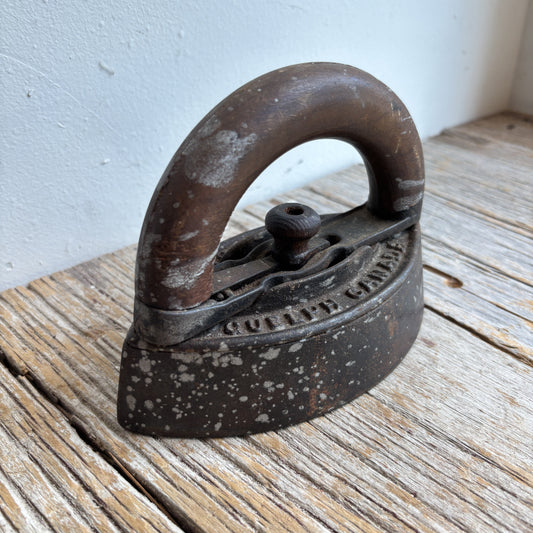 Antique A.R Woodyatt & Co Sad Iron w/Wood Handle