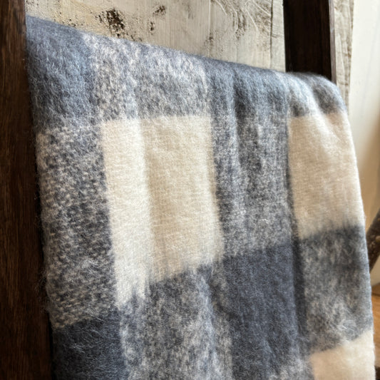 Woven Plaid Throw w/ Fringe